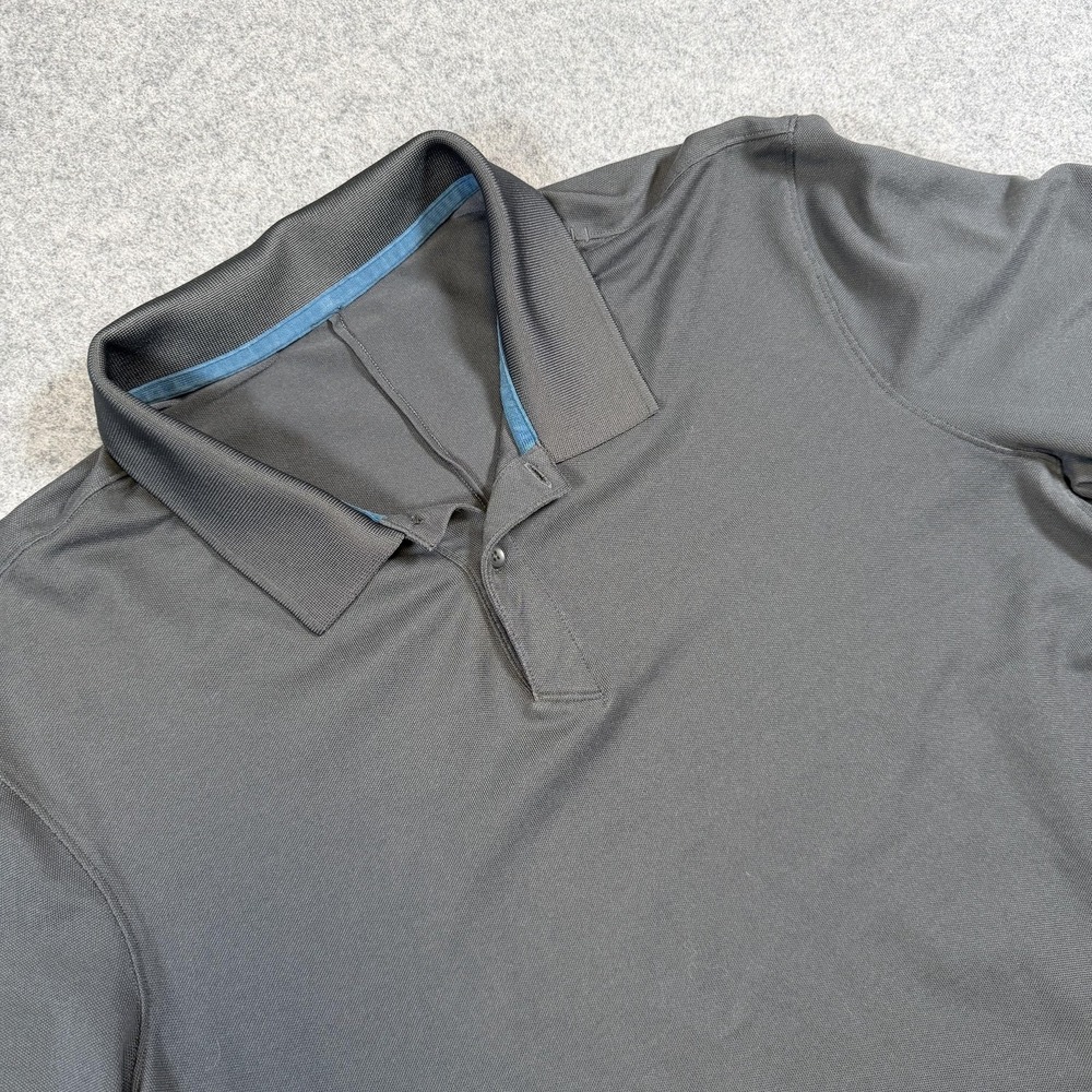 Lululemon Polo Shirt Mens Large Gray Short Sleeve Golf Lightweight Stretch